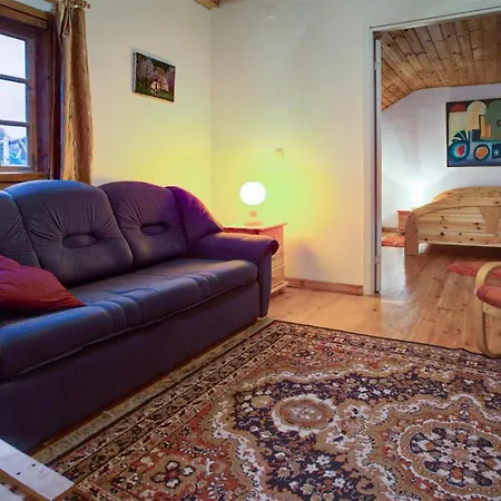 3 Bedroom Cozy Home In Sterlawki Male Sterlawki Male